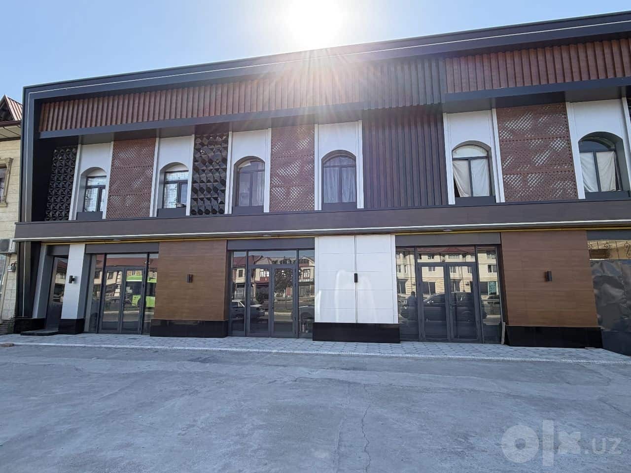 Бектемир район постдан 700 метр отганда арендага нотурар жой берамиза