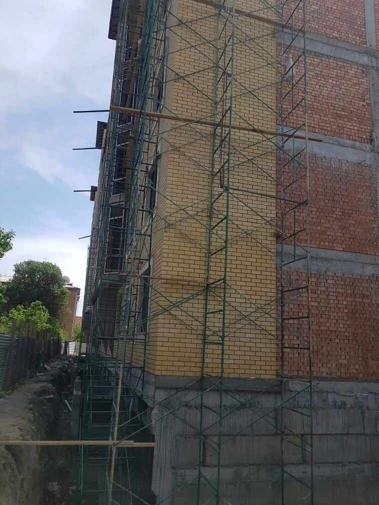 Lesa Arenda 2m 1.7m