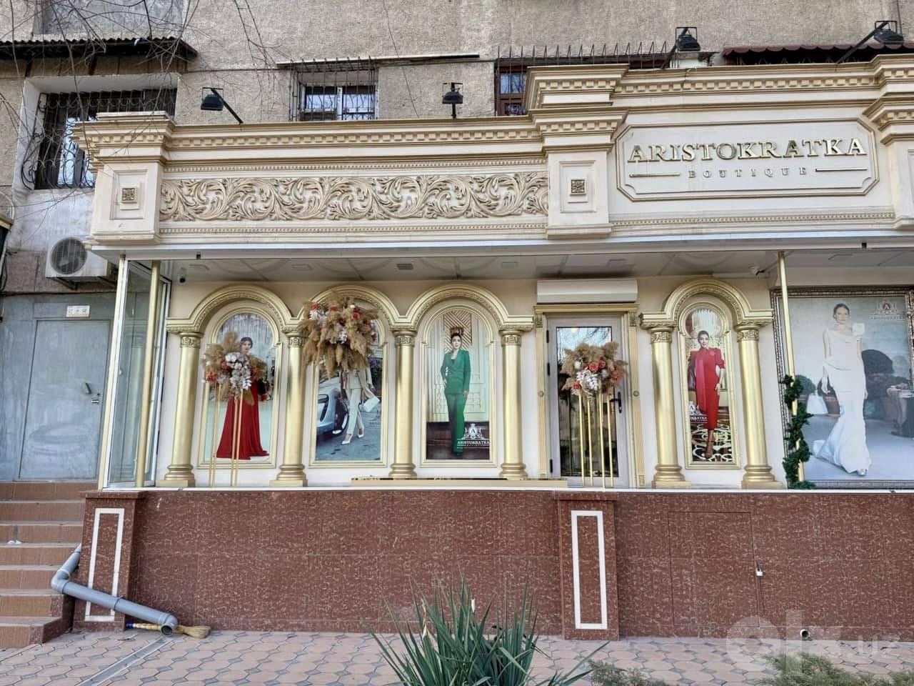 Сдаётся Нежелое Помещение М.Айбек 95м2 Ул.Шахрисабз Вдоль дороги
