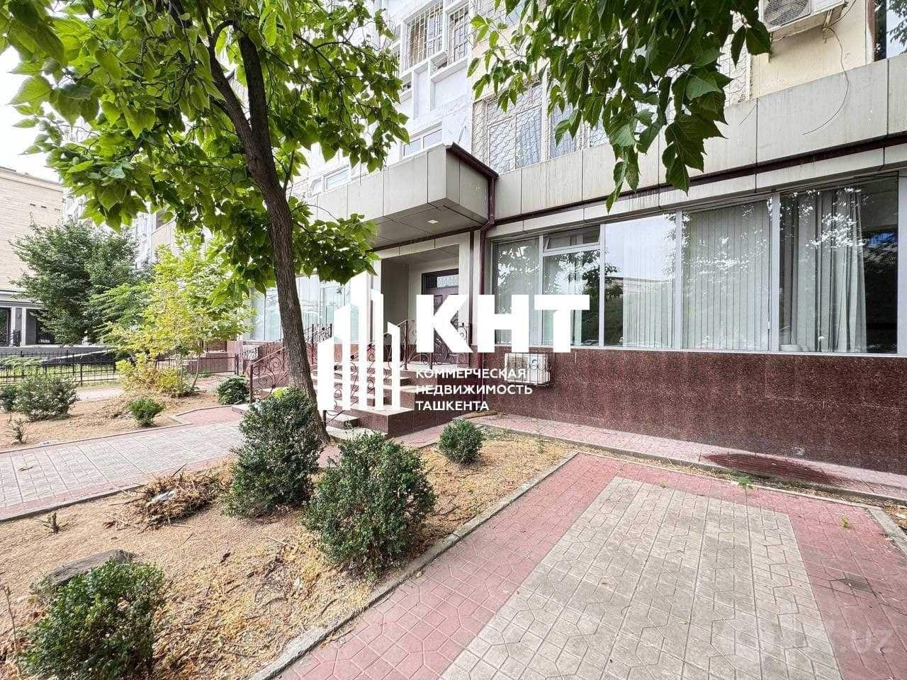 Аренда помещения от КНТ 208м2 м.Ойбек