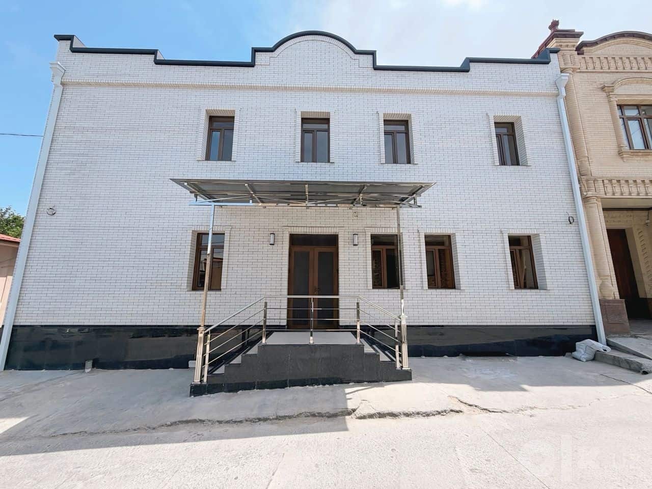 Ofislar,òquv markaz,klinikalar uchun yevro remont bino tayyor