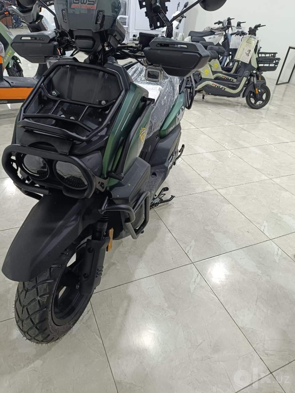 Skuter tank arendaga