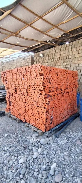 Опалубка (корейский) и стойки в аренду.Opalubka stoyka damkrat arenda