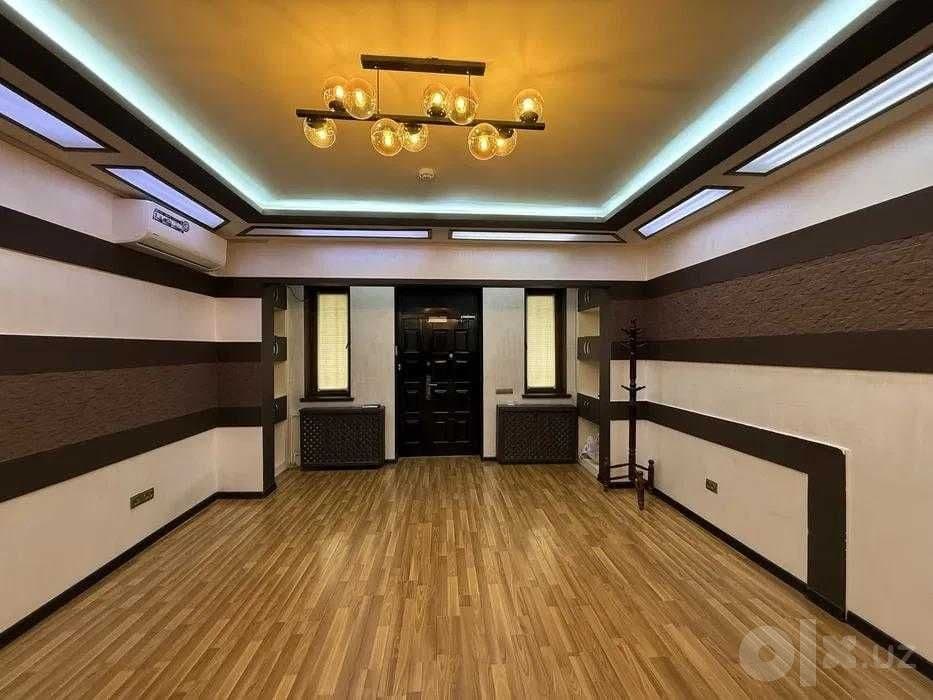 Сдаётся в помещение под офис, в первая линия