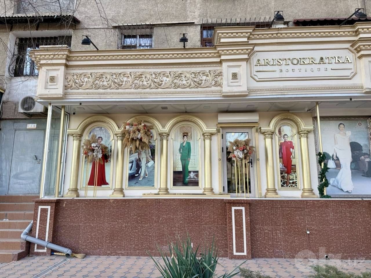 Сдаётся Нежелое Помещение М.Айбек 95м2 Ул.Шахрисабз Вдоль дороги
