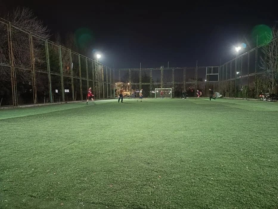 Futbolniy polya arenda