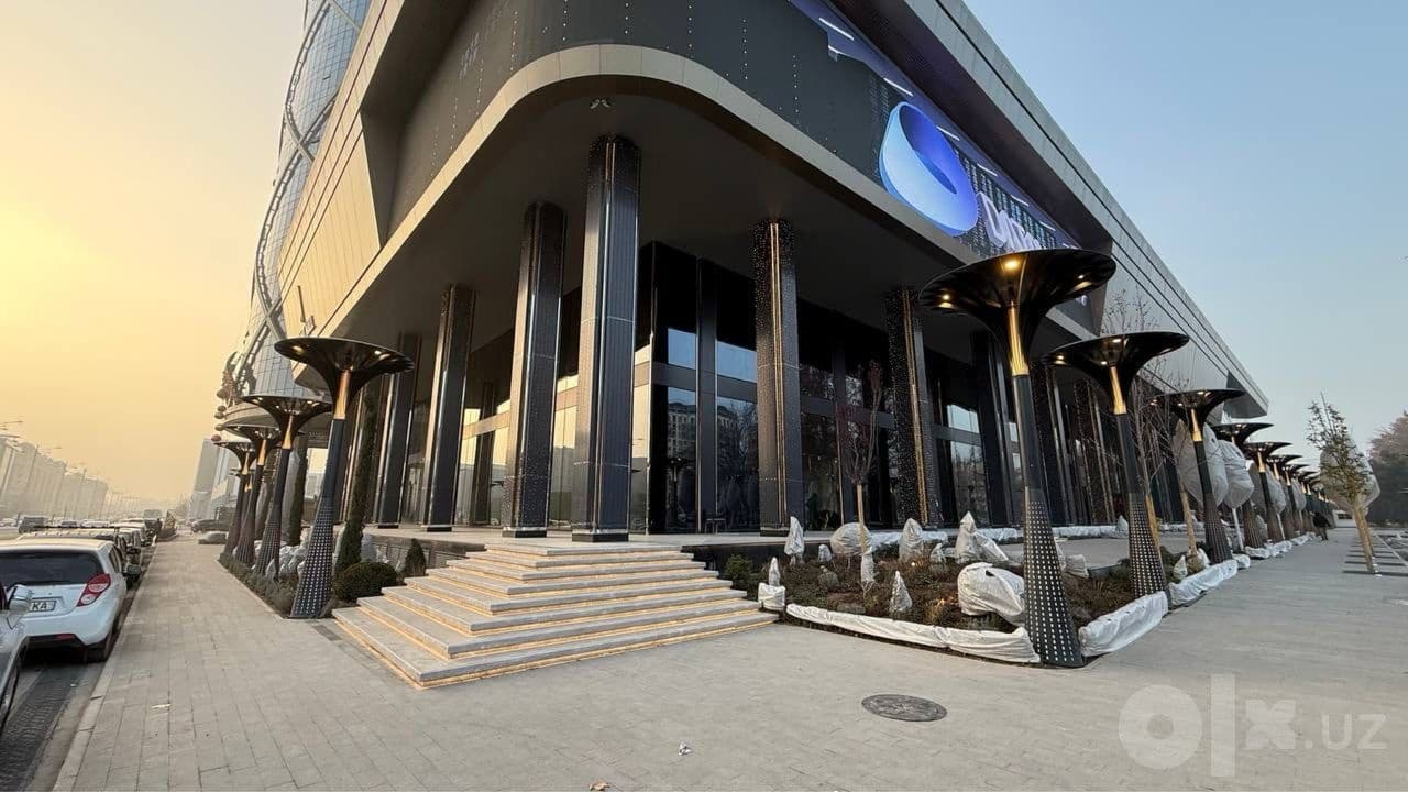 “Piramit Tower” Нежилое 1й этаж 508м2 + 100м2 Терраса