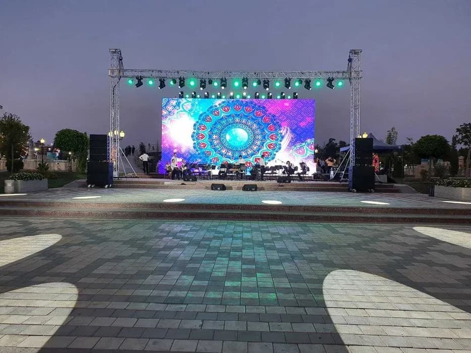 Led ekran arenda qulay narxlarda