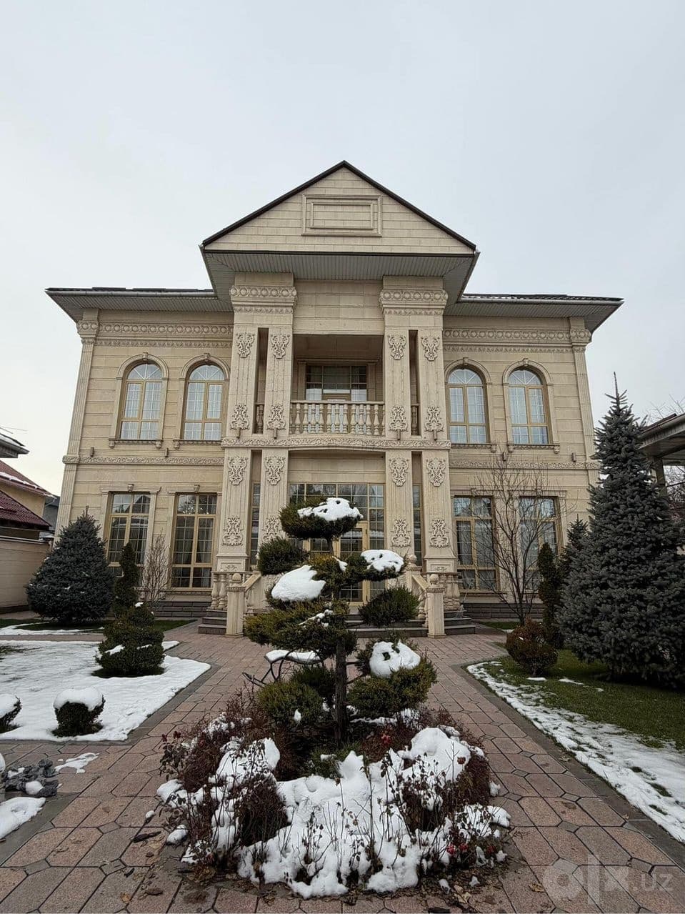 Шикарный дом в Мирзо Улугбеке! 5 соток