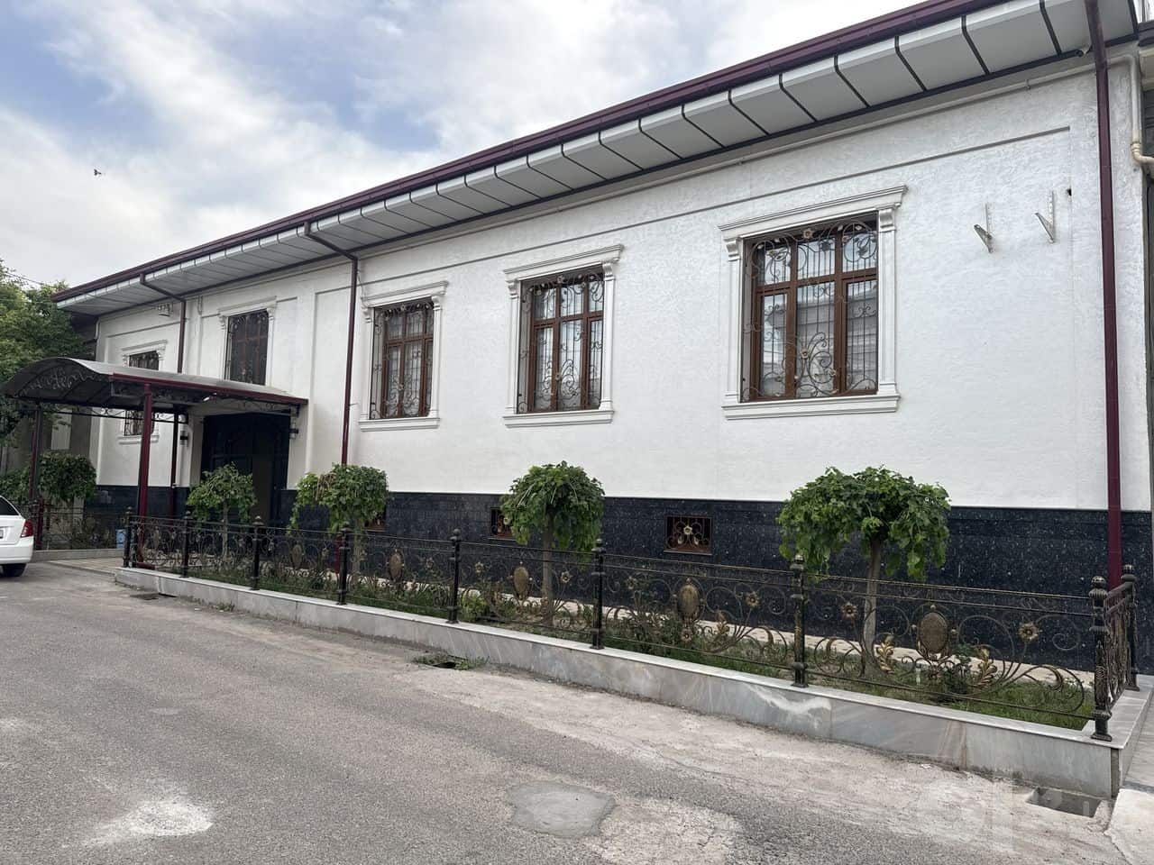 Sotiladi yoki Arendaga beriladi
