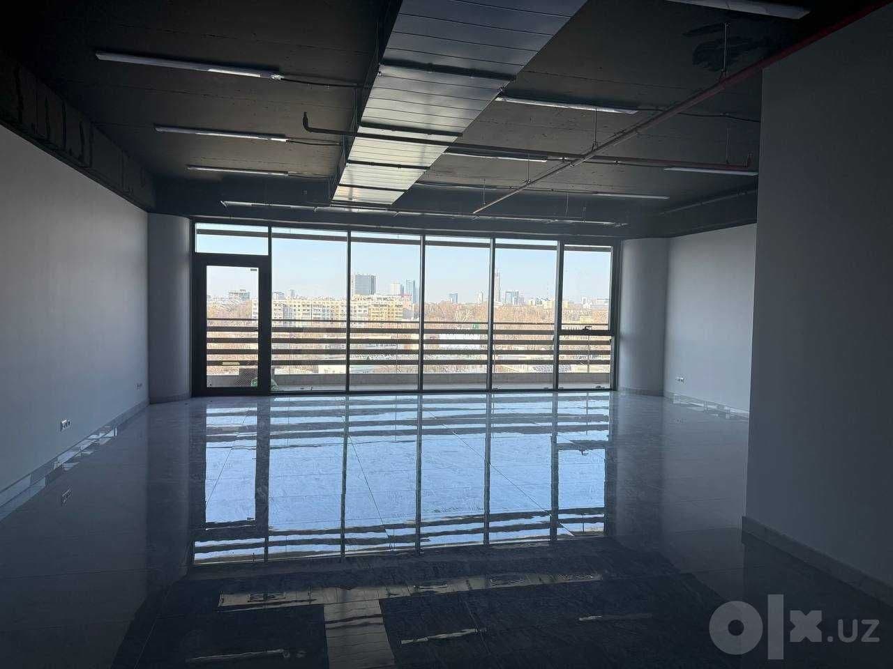 Современные офисы в бизнес-центре ZARAFSHAN CITY 471м²