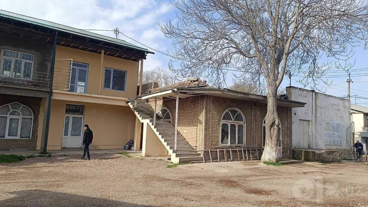 Арендага Дукон берилади Пискент центр бозорда жойлашкан без ремонт