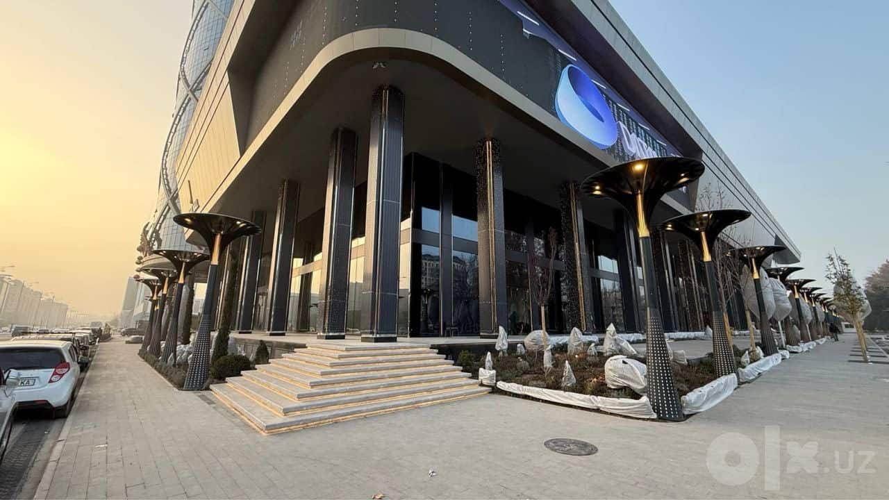 “Piramit Tower” Нежилое 1й этаж 508м2 + 100м2 Терраса